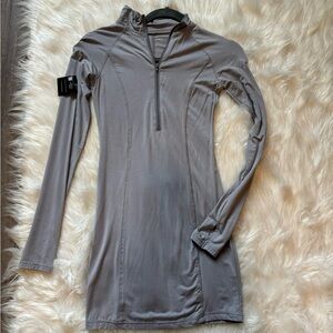 Grey long sleeve dress (brand new)
